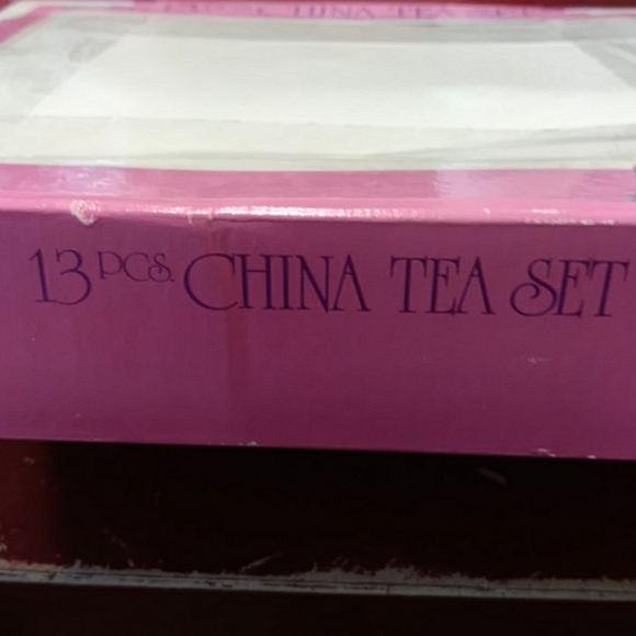 NEW IN BOX 13 PC.CHINA TEA SET CHILDREN'S - Picture 4 of 4